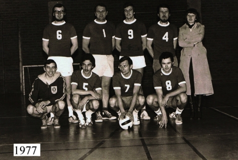 Minivoetbalploeg leraars lagere school, 1977