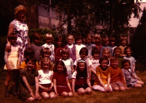 1ste leerjaar bij Mevrouw Marie-Louise Muylle, Gits, 1974(?)