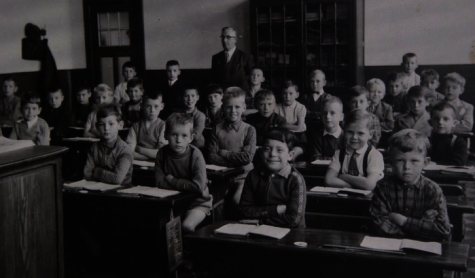 Meester Depoorter, klas geboortejaar 1950 - 1951 