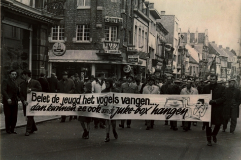 Betoging belet de jeugd