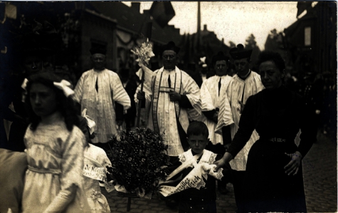 Installatiestoet Van Ryckeghem, Krottegem, 1911