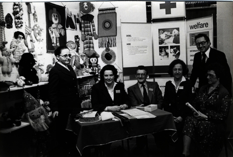 Opendeurdag in stedelijke basisschool met Antoon Deweerdt, jaren 1970
