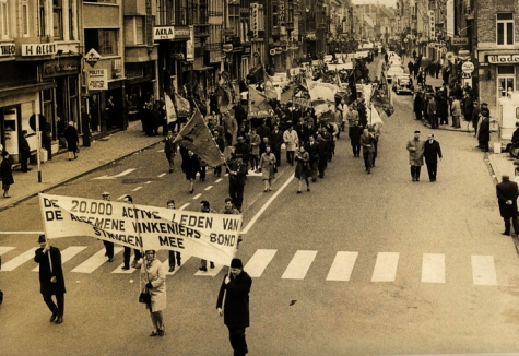 Betoging tegen verbod vogelvangst gesteund door A.Vi.Bo., 1964