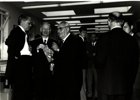 Opening atelier Deckmyn met onder meer Jozef Camerlynck, 1970