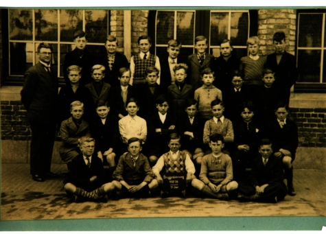 Klasfoto 7de leerjaar, stadsschool II