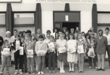 Uitreiking getuigschriften leerlingen 6e leerjaar, Lichtervelde, schooljaar 88-89