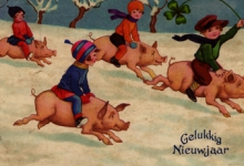 Beeldzijde nieuwjaarskaart, kinderen op varkentjes, 1932
