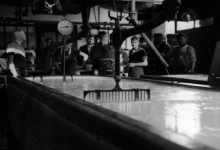 Melkbakken, melkerij W. Hennion en N. Van Speybroeck, Moorslede, 1942 Melkbakken, melkerij W. Hennion en N. Van Speybroeck, Moorslede, 1942