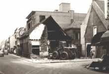 Verbreding van de Roeselaarsestraat, Izegem, 1965