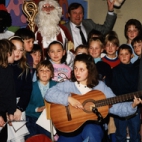 De sint bezoekt de kleutertjes tijdens Smurfenfeest, Lichtervelde , 2 december 1988