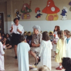 Jenny verlaat haar kinderen van "De Valke", Lichtervelde, 30 mei 1994