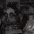 Toneelkring KNA viert carnaval, Moorslede 1972
