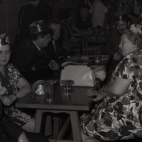 Toneelkring KNA viert carnaval, Moorslede 1972