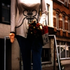 Eerste rondgang van reuzin Mamallia op de Batjes, Roeselare, 2000
