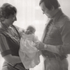 Jerry en Christina Steelandt poseren, Moorslede 1976