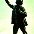 Standbeeld Albrecht Rodenbach