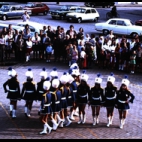 Majoretten ster, marktplein Gits, juli 1974