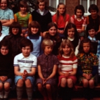4de leerjaar met Mevrouw Mia Callewaert, Gits, 1977(?)