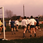 Verpleegpost tijdens voetbalmatch, Gits, mei 1975