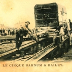 Postkaart van het Barnum en Bailey circus met afbeelding van transport